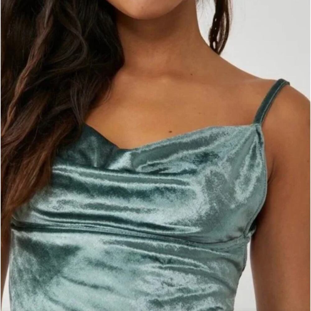 Free People All Night Velvet Tunic Cami in Evergreen size Large - Picture 4 of 5